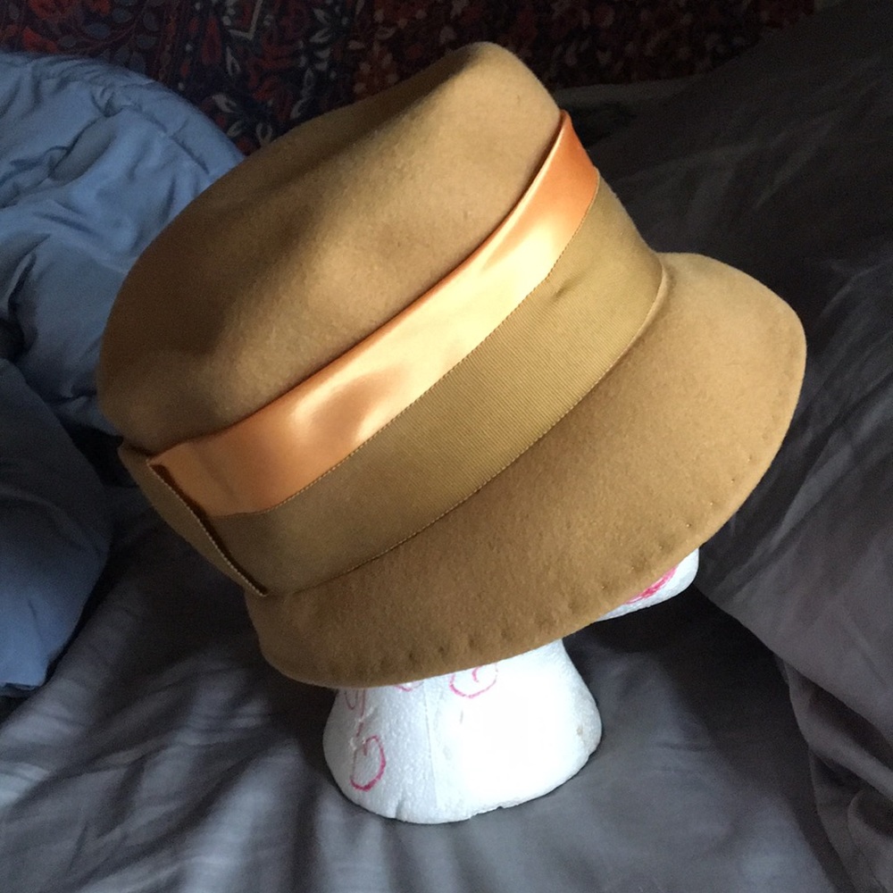 Mustard gold vintage hat